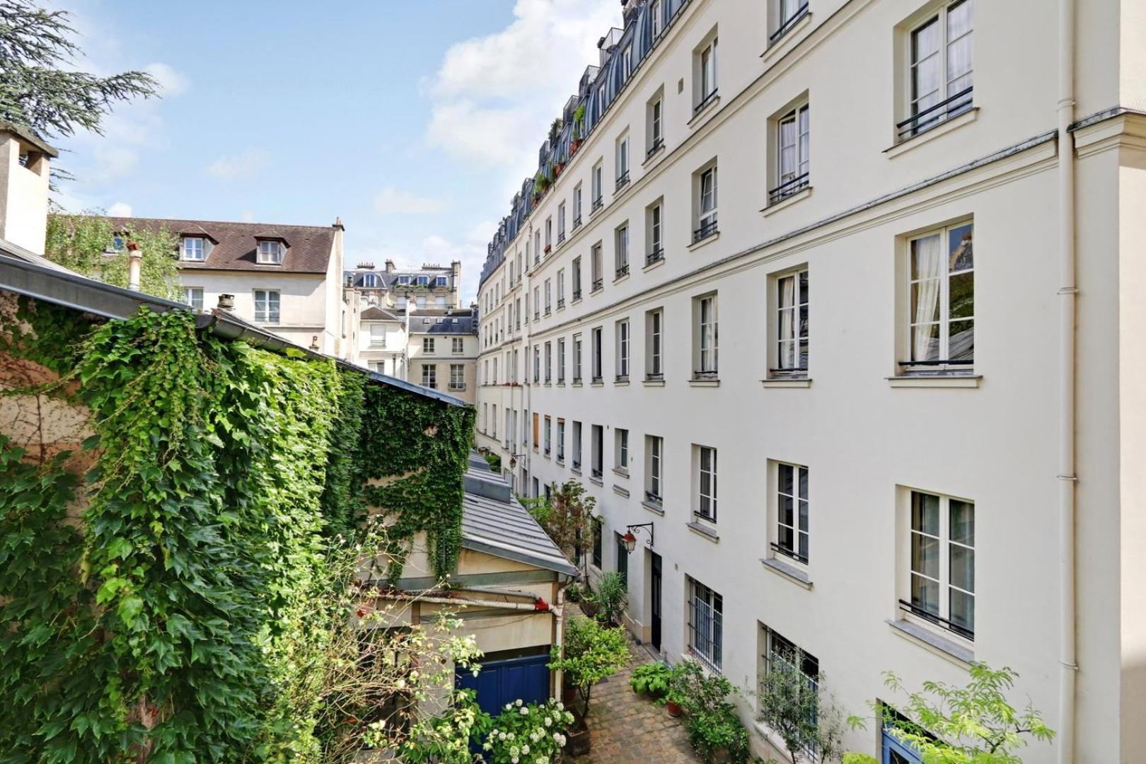 Guestready - Studio Ideal Pour 2 Au Coeur De Париж Экстерьер фото